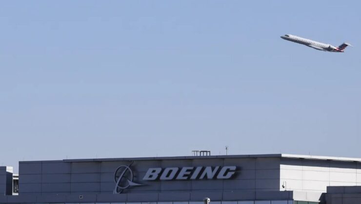 Boeing'de yeni kriz: Uçağın tekerleği koptu